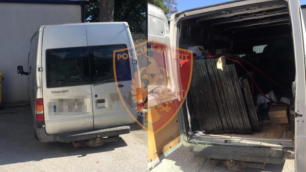 Morinë-Kukës/ Morën ryshfet  doganieri dhe 2 punonjës të policisë kufitare arrestohen