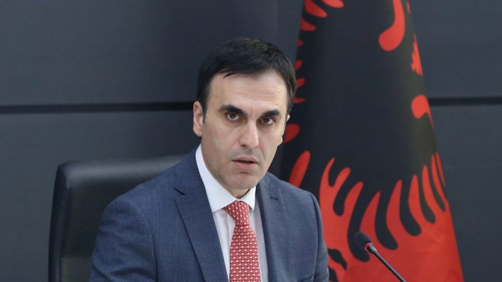 Kryeprokurori Çela: Pastrimi i parave dhe abuzimi me pronat në bregdet, shumë shqetësuese!