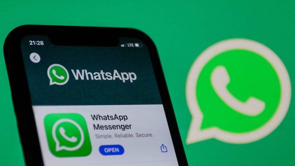Aplikacioni “Whats App” bllokohet në të gjithë botën, kaos në rrjet