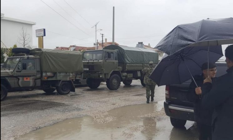 E rëndë në Malësinë e Madhe, uji merr para një makinë, dyshohet se në mjet ndodhen babë e bir