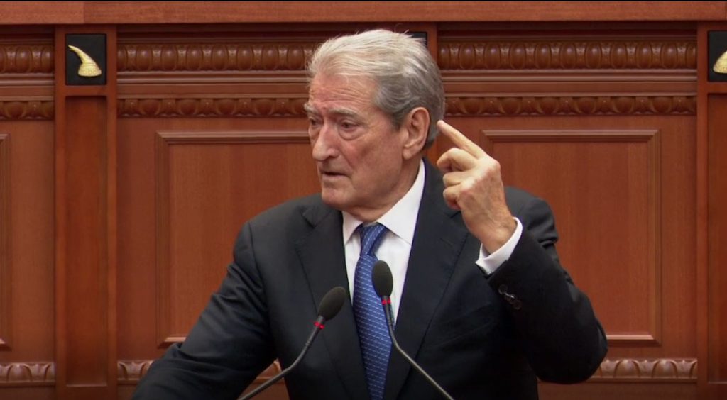 Porti i Durrësit/ Berisha: Kompania me aksionerë vëllezërit Karriç, vjen dhe ndërton me vëllezërit Rama!