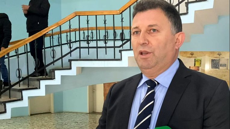 PRIMARE TEPELENË/Kreu i PD njofton emrat e kandidatëve