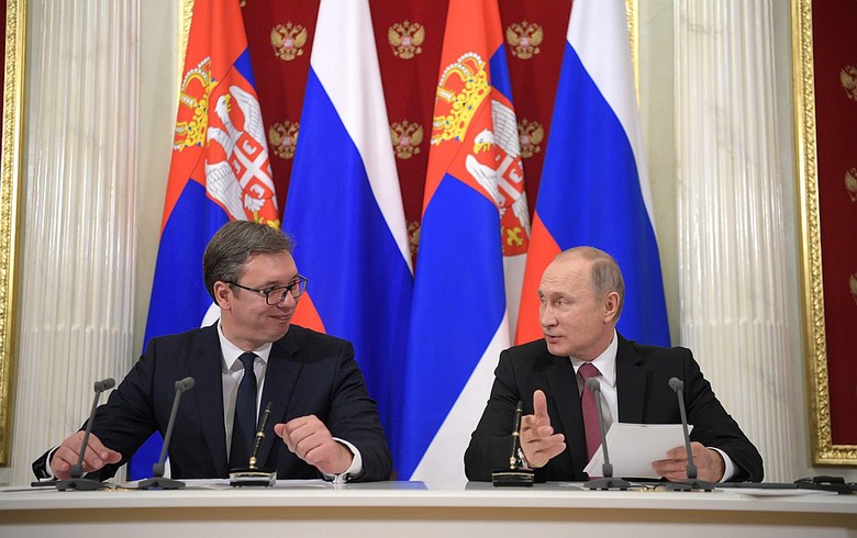 EurActiv: Vuçiç sfidon Perëndimin, mbron vëllazërinë ruso-serbe