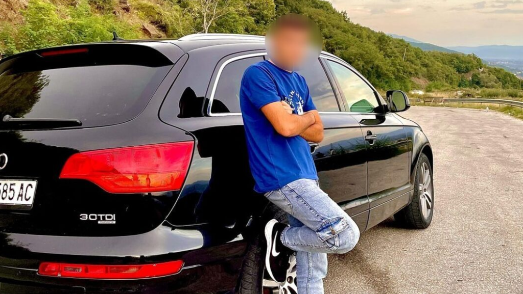 Inskenimi i vrasjes/16-vjeçari u vra nga e dashura