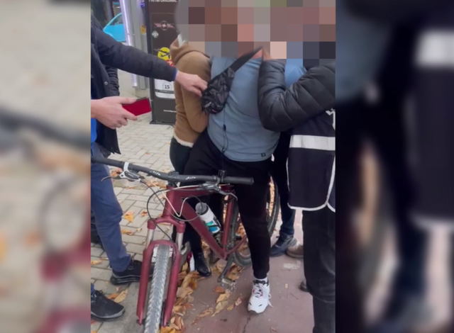 Arrestohet 35-vjeçari në Elbasan, në sekuestro lekët dhe biçikleta