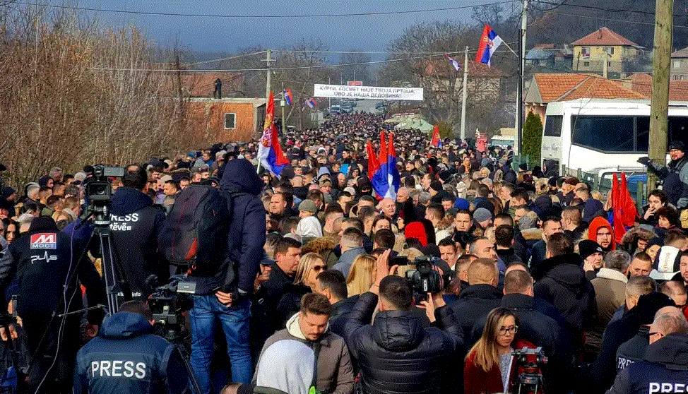 Serbët nisin protestën në veri të Kosovës