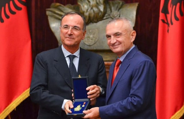 Ndarja nga jeta e ish-ministrit italian/ Meta: Ishte një përkrahës i anëtarësimit tonë në NATO dhe BE