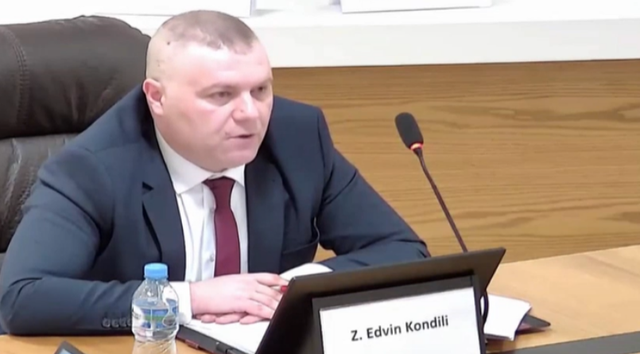 Kondili sulmon ish-drejtuesit e prokurorisë/ “Dihet se si zgjidheshin, unë do të kthej besimin te drejtësia”