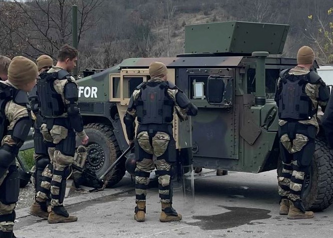 Ministri i Brendshëm i Kosovës reagon pas të shtënave pranë KFOR-it: Po vazhdojnë lojërat e Vuçiçit dhe instrumenteve të tij kriminale