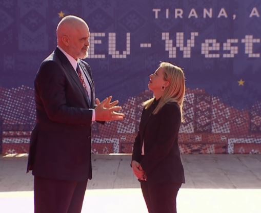 Meloni në Tiranë : Duhet të punojmë për anëtarësimin e vendeve jashtë BE