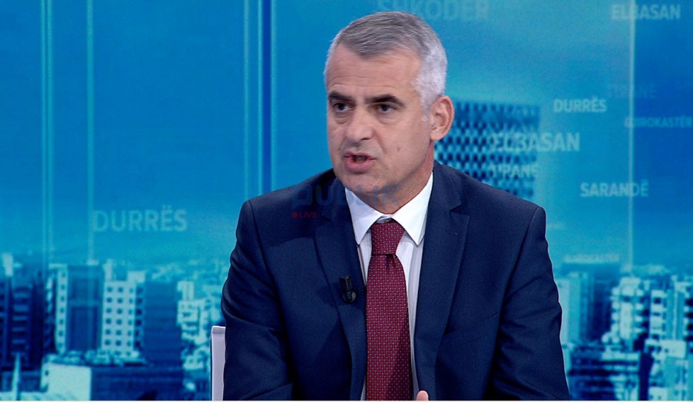 Dule: Mazhoranca cenoi parlamentarizmin, Rama duhet të japë dorëheqjen