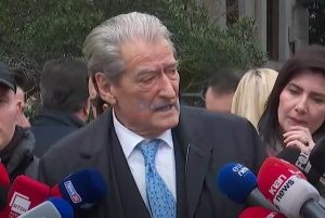 Skandali me ish-zyrtarin e FBI-së/ Berisha: Rama të japë menjëherë dorëheqjen