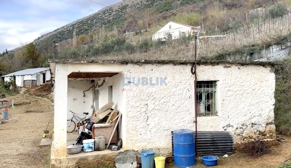 Rindërtimi në Lezhë firma bllokon punimet, 41 familje  jetojnë në kushte të vështira