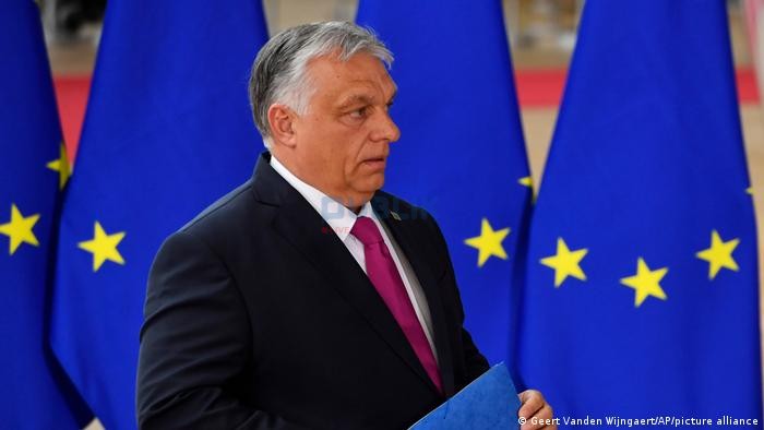 Hungaria po përjeton krizën më të rëndë ekonomike, e izoluar në politikën e jashtme