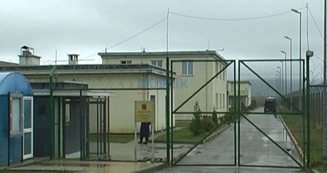 Drenovë/ Si u kap me drogë   polici i burgut nga kolegët e tij