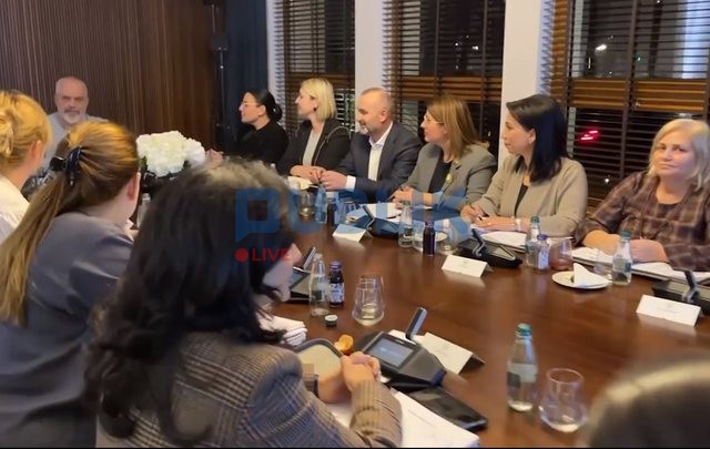 Rama paralajmëron “tërmet” gjatë diskutimeve me ministrat