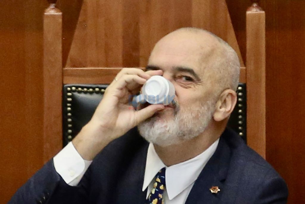 Zgjedhjet lokale, PS me aplikacion propagande