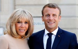Si i përgjigjet Macron pyetjes pse u martua me ish-mësuesen e tij