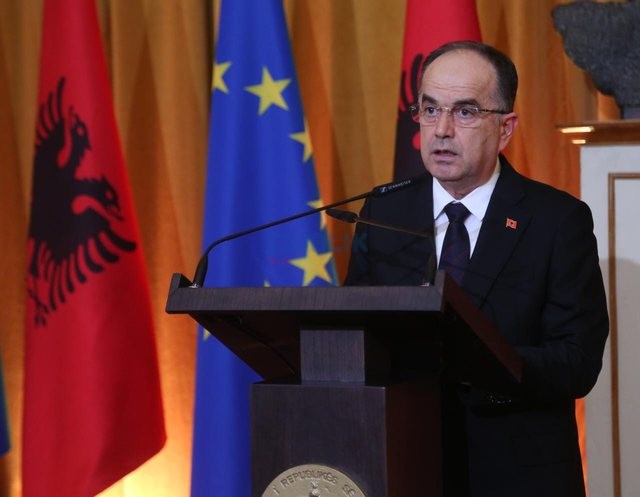 Presidenti Begaj paralajmēron hekerat iranianë : Mendojnë se mundemi lehtë, por nuk e njohin Shqipërinë