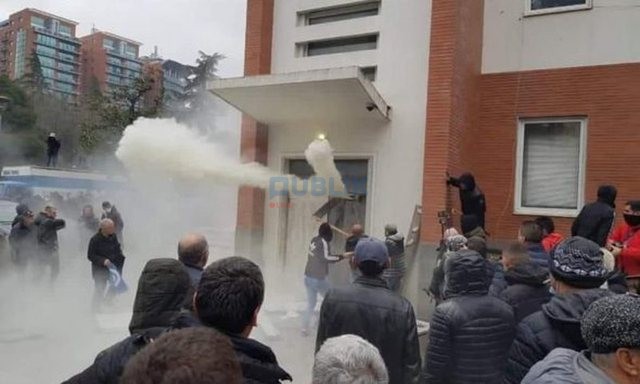 Foto-Protesta e 8 janarit/ Një datë e errët në historinë e PD-së