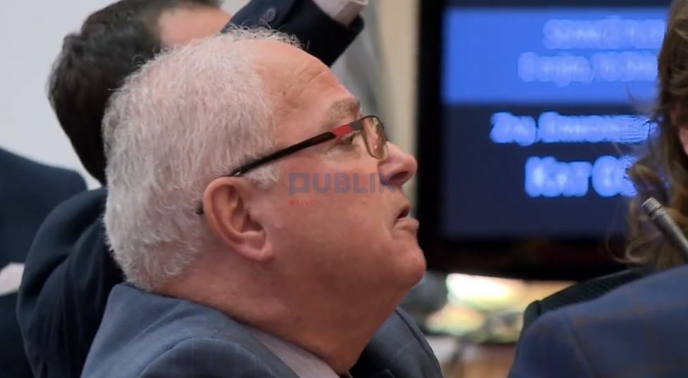 Felaj përjashton nga Kuvendi deputetin e PD Edmond Spaho