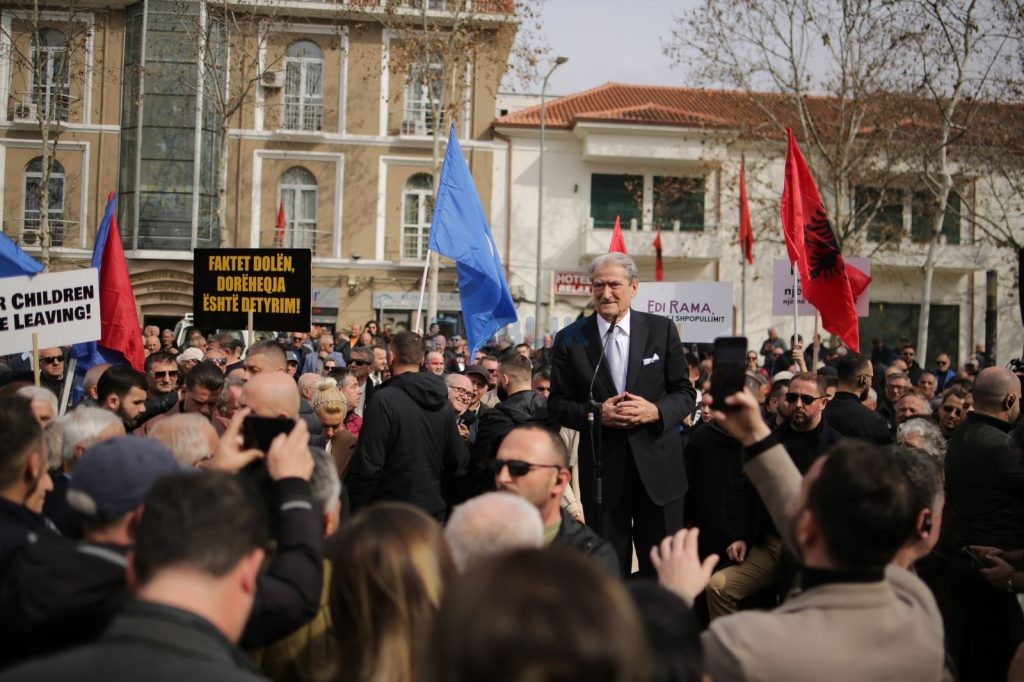 Berisha: Mohojnë të drejtën e komisionit hetimor sepse do dalin lakuriq siç janë