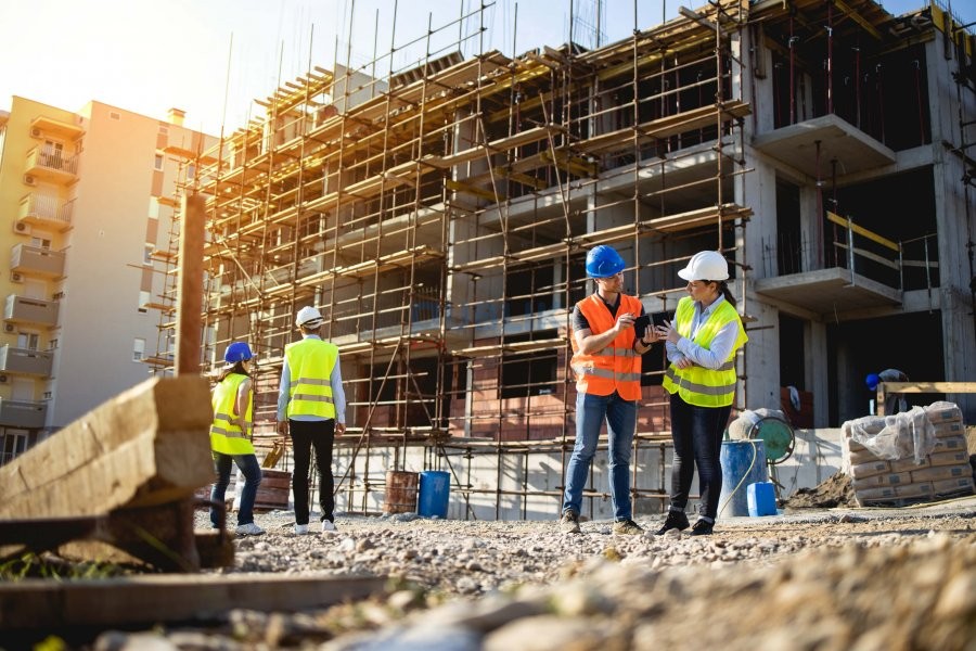 Çmimet e shtëpive nuk do të bien nën 950 euro/m2 as sivjet, ‘Numbeo’: 17 vjet për të blerë një apartament