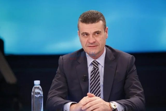 Patozi zbulon strategjinë/ Si mund ta rrëzojnë kryeministrin Rama