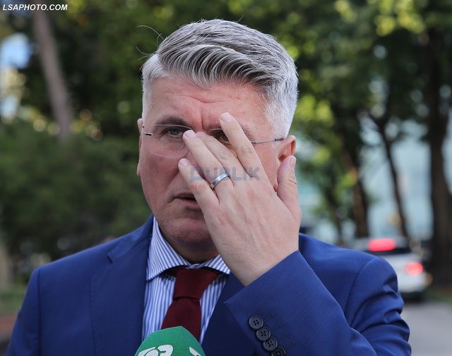 Agron Gjekmarkaj nuk merr pjesë sot në kuvend