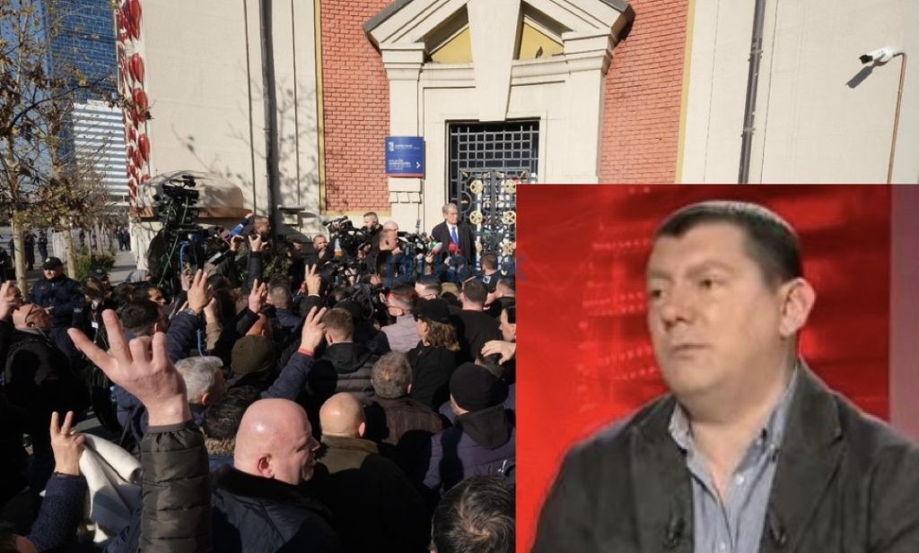 Analisti Erl Murati : Qytetarët u thirrën për cunam popullor, por Berisha e tradhtoi protestën