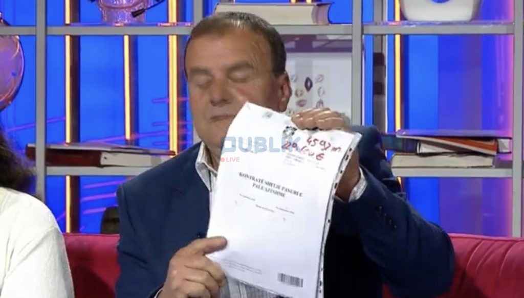 Flet Kryeplaku i Bërxullës:Të falësh tokën për 4 euro është çmenduri