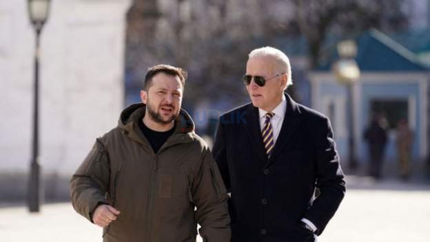 Dëgjohen sirenat e sulmit ajror gjatë vizitës së Biden në Ukrainë