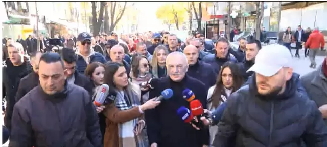 Meta për Alibeajn: Kastravec, që kërkon vulën !