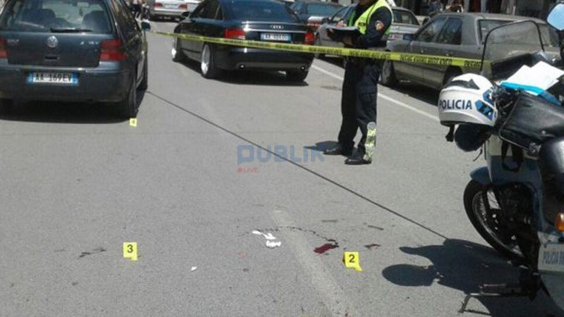 Tiranë/ Aksident i rëndë, përplasen 2 mjete, 1 i vdekur, 2 të plagosur