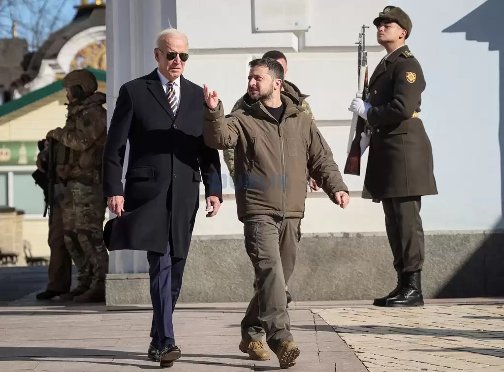 Zbulohet shënimi i Biden pas vizitës në Ukrainë