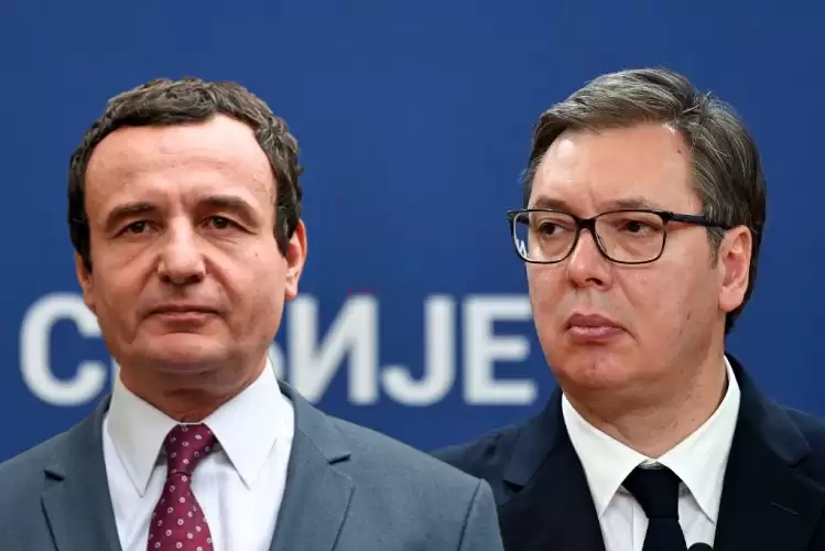Nis takimi mes Albin Kurtit dhe Aleksandër Vuçiç në Bruksel