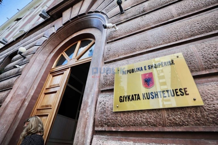 KUSHTETUESJA vendos : Bordi çmimeve të ushqimeve është antikushtetues!