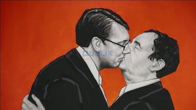 Albin Kurti dhe Vuçiç puthen në buzë, artistja nga Prishtina kërcënohet me vdekje për pikturën