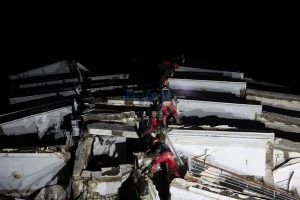 Bilanc tragjik/Rreth 3500 viktima nga tërmetet shkatërruese