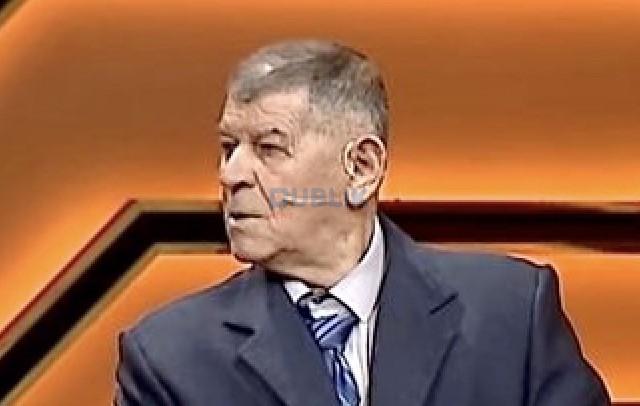 78-vjeçari ankohet për bashkëshorten në emision pse nuk fle bashkëshortha me tê