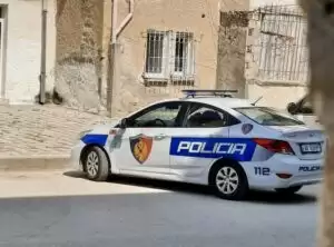 Vlorë/ Sherri në familje, dy vëllezërit përplasin me makinë burrin e motrës së tyre
