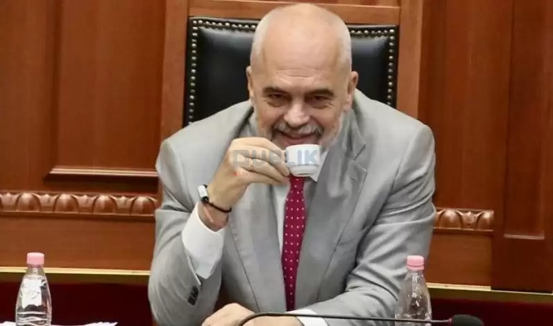 Importet u ulën me shifrën rekord, shqiptarët kursehen edhe tek kafeja nga rritja e çmimeve