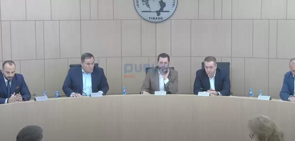 Kërkoi çregjistrimin e PD të drejtuar nga Alibeaj, Kolegji Zgjedhor “rrëzon” ankimimin e Berishës