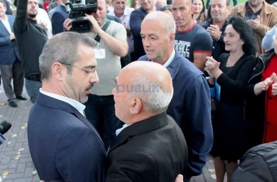 Ndërron jetë babai i ish ministrit të Brendshëm, Saimir Tahiri
