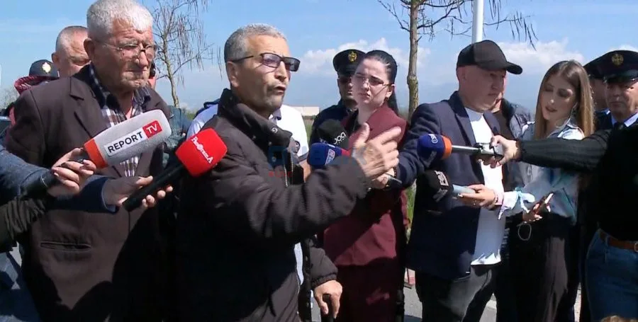 Banorët e Bërxullës: Shteti po na mashtron, po kërkojmë të drejtën tonë