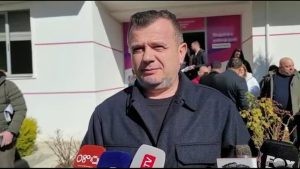 Balla:  Jo vetëm Kryemadhi por  edhe Meta në borderotë e Kremlinit