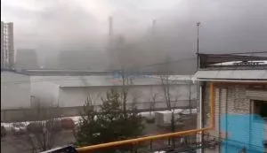 Fabrika ruse e armëve përfshihet nga flakët, rrezikohen raketat bërthamore