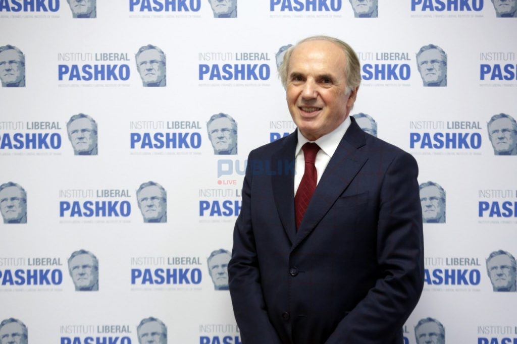 Refuzimi absurd i kandidatëve unikë