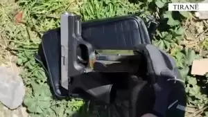 Arrestohen 4 persona në rrugën e Ndroqit me armë në makinë
