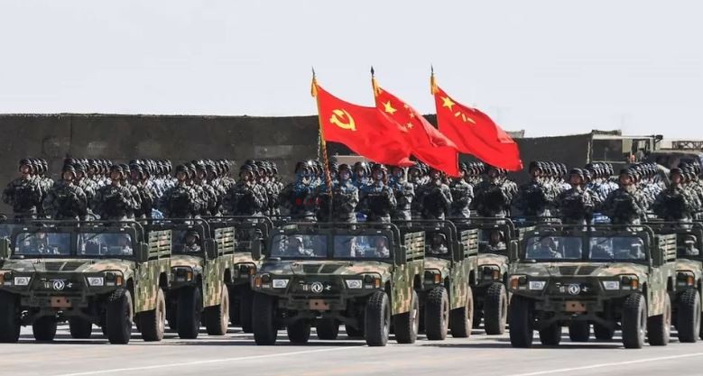 BBC: Kina rrit shpenzimet ushtarake dhe përshkallëzon kërcënimet